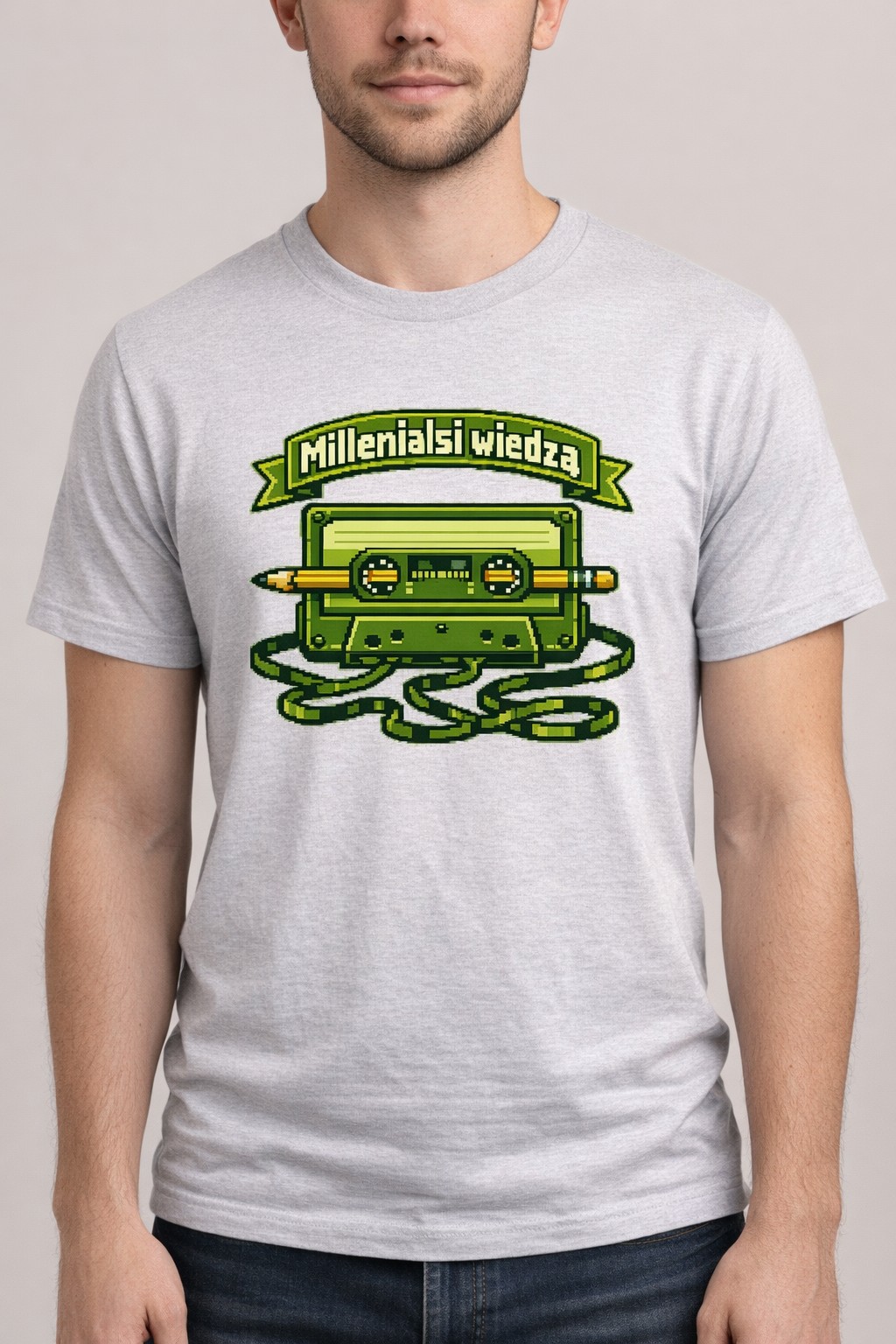 Koszulka z nadrukiem - Millenialsi wiedzą - kaseta